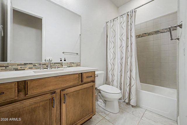 7446 S TUCANA Lane, Gilbert, AZ 85298