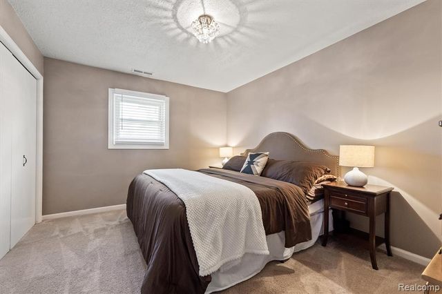 3525 Buss Drive, Walled Lake, MI 48390