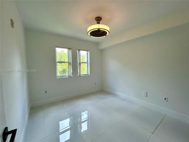 11040 SW 196th Street 412, Cutler Bay, FL 33157