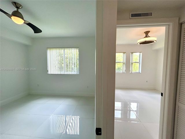 11040 SW 196th Street 412, Cutler Bay, FL 33157