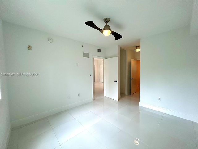 11040 SW 196th Street 412, Cutler Bay, FL 33157