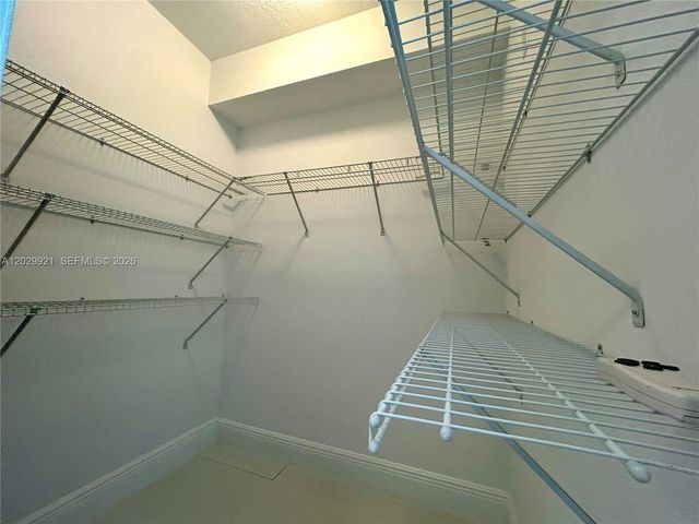 11040 SW 196th Street 412, Cutler Bay, FL 33157