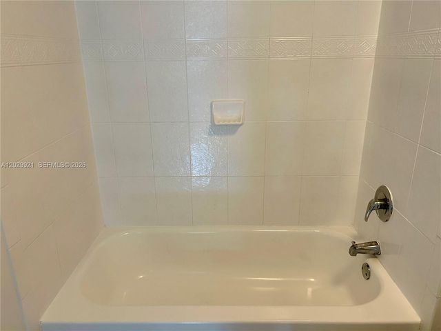 11040 SW 196th Street 412, Cutler Bay, FL 33157