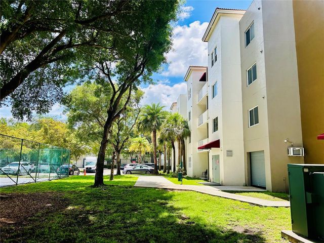 11040 SW 196th Street 412, Cutler Bay, FL 33157