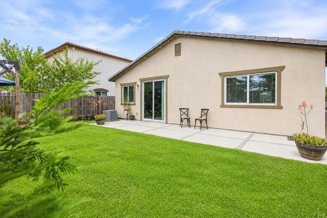 12738 Montbrook Way, Rancho Cordova, CA 95742