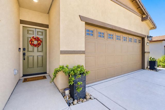 12738 Montbrook Way, Rancho Cordova, CA 95742