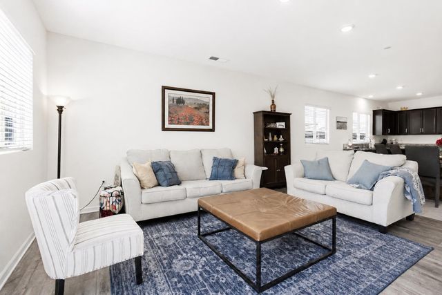 12738 Montbrook Way, Rancho Cordova, CA 95742