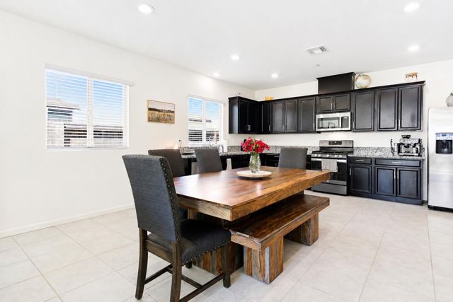 12738 Montbrook Way, Rancho Cordova, CA 95742