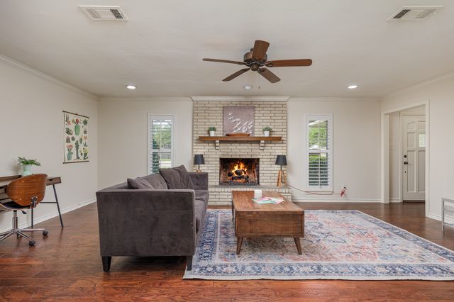 11311 Mccree Road, Dallas, TX 75238