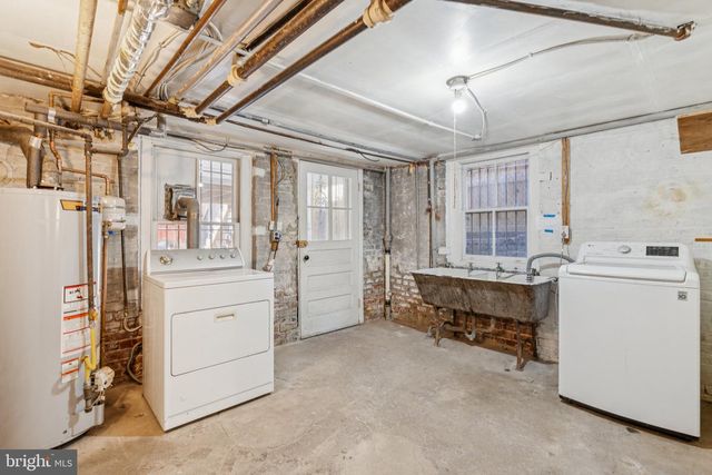 3172 17TH ST NW, Washington, DC 20010