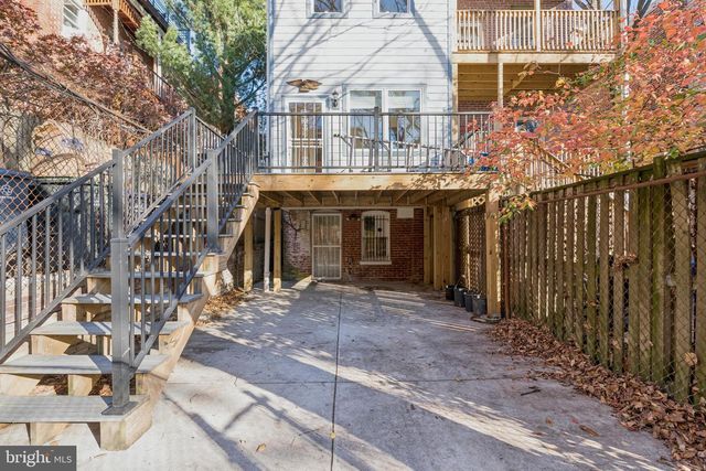 3172 17TH ST NW, Washington, DC 20010