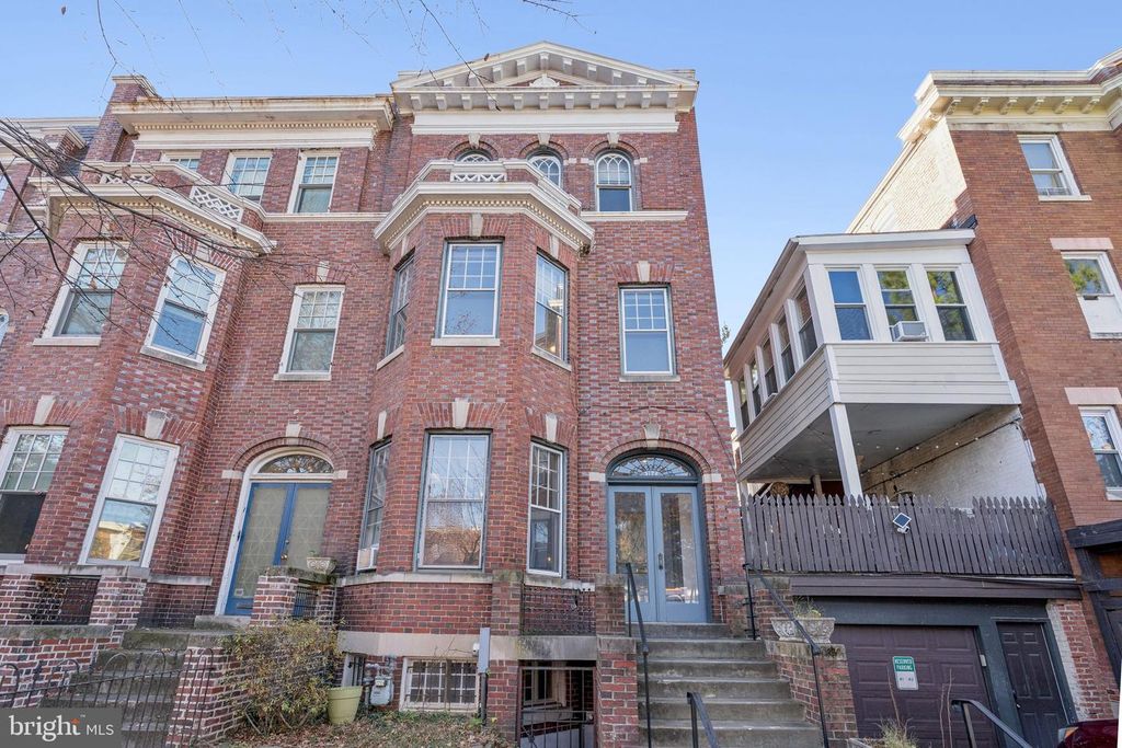 3172 17TH ST NW, Washington, DC 20010