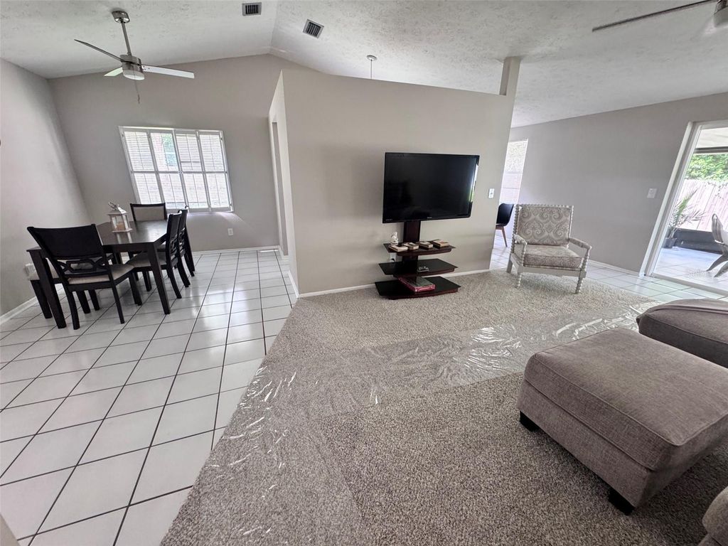 Image 13 of property listing at 16004 GRASS LAKE DRIVE, Tampa, FL 33618