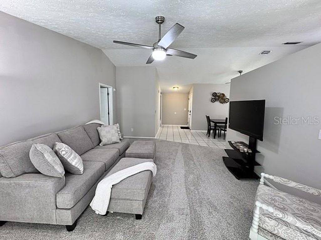 Image 14 of property listing at 16004 GRASS LAKE DRIVE, Tampa, FL 33618