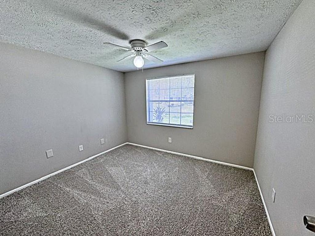 Image 22 of property listing at 16004 GRASS LAKE DRIVE, Tampa, FL 33618