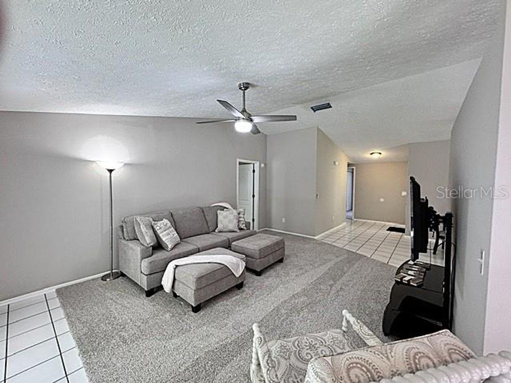 Image 4 of property listing at 16004 GRASS LAKE DRIVE, Tampa, FL 33618