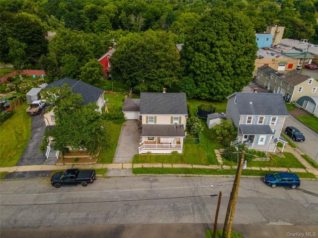 19 Railroad Avenue, Walden, NY 12586