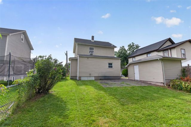 19 Railroad Avenue, Walden, NY 12586