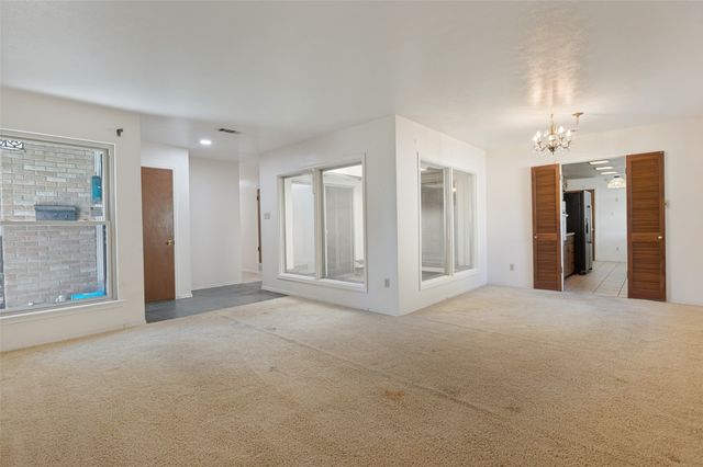 1633 Hanging Cliff Drive, Dallas, TX 75224