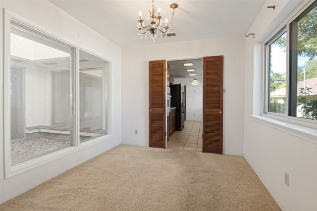 1633 Hanging Cliff Drive, Dallas, TX 75224