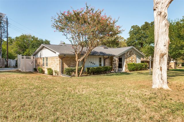 1633 Hanging Cliff Drive, Dallas, TX 75224