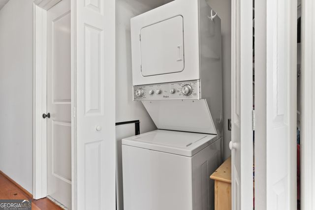 6105 Blue Stone Road 307, Atlanta, GA 30328