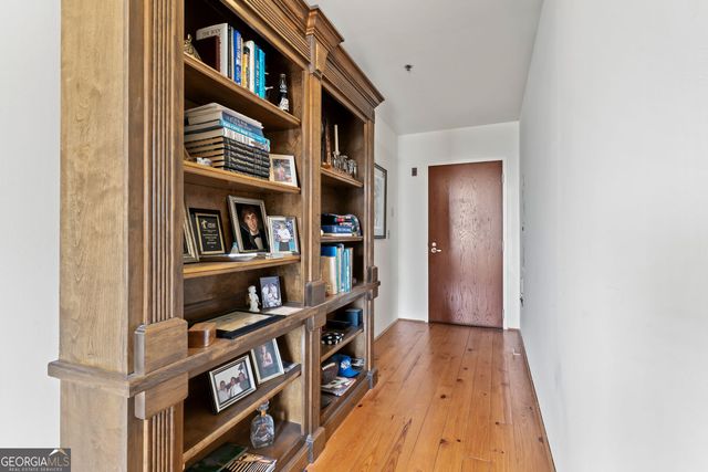 6105 Blue Stone Road 307, Atlanta, GA 30328