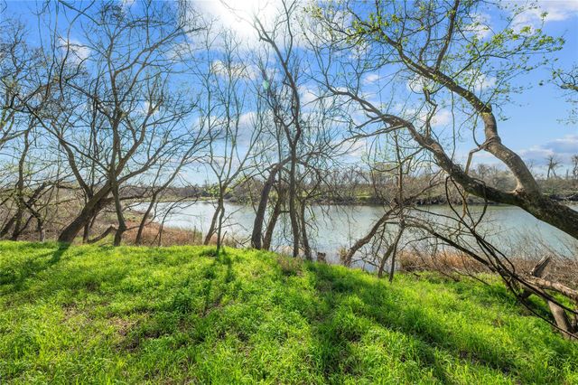 7705 Shelton RD, Austin, TX 78725