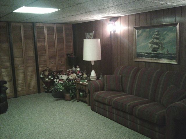 3521 VALEWOOD, Munhall, PA 15120