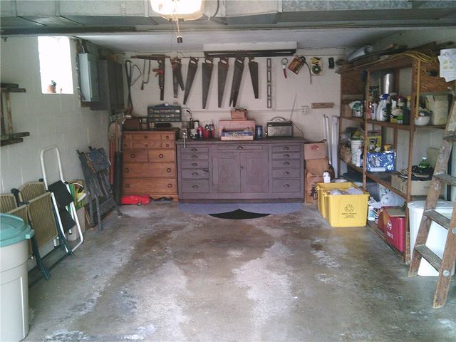 3521 VALEWOOD, Munhall, PA 15120