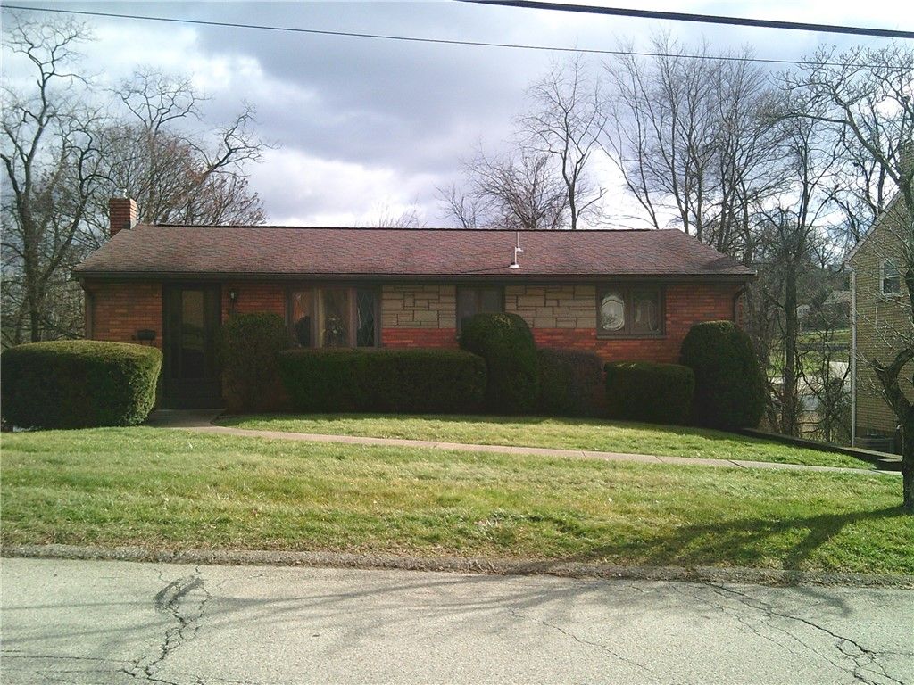 3521 VALEWOOD, Munhall, PA 15120