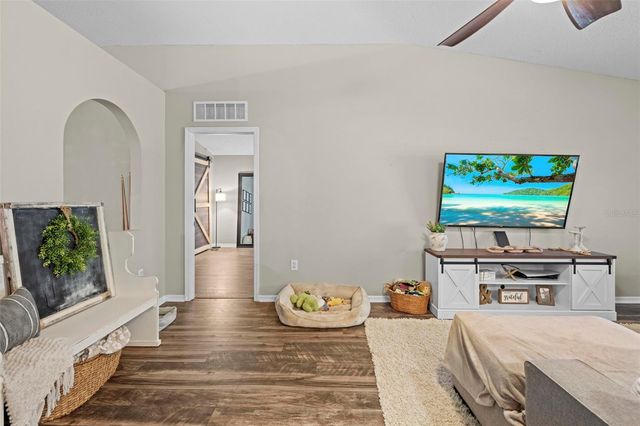 880 W RUM PLACE, Dunnellon, FL 34434