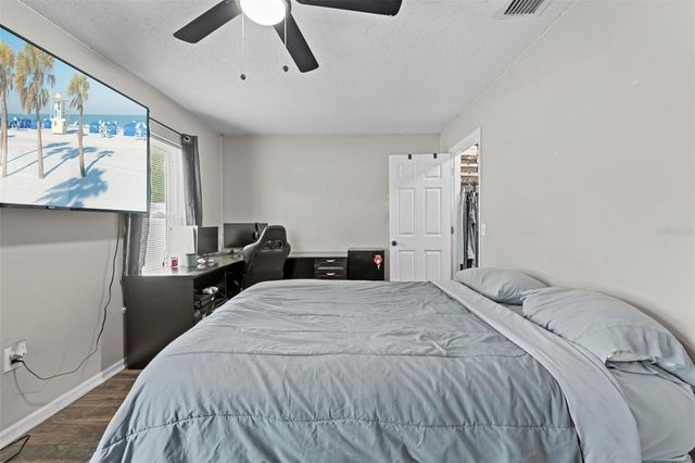 880 W RUM PLACE, Dunnellon, FL 34434