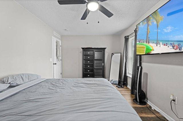 880 W RUM PLACE, Dunnellon, FL 34434