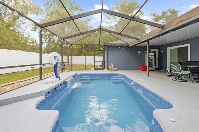 880 W RUM PLACE, Dunnellon, FL 34434