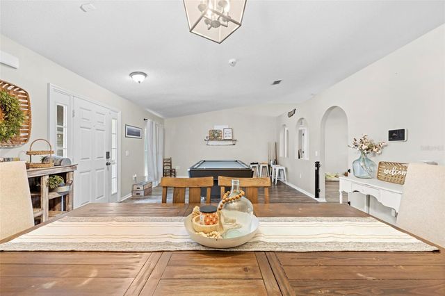 880 W RUM PLACE, Dunnellon, FL 34434