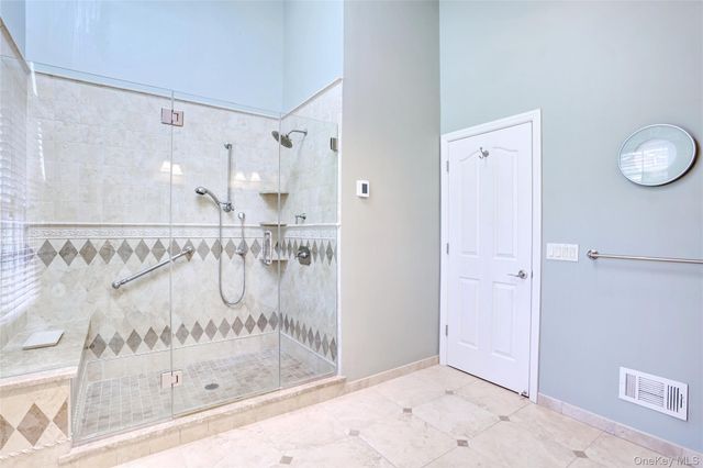 52 Jefferson Lane, New City, NY 10956