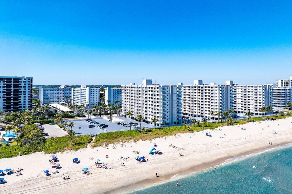 3301 S Ocean Boulevard 205, Highland Beach, FL 33487