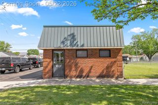 18906 Dix Road, Melvindale, MI 48122