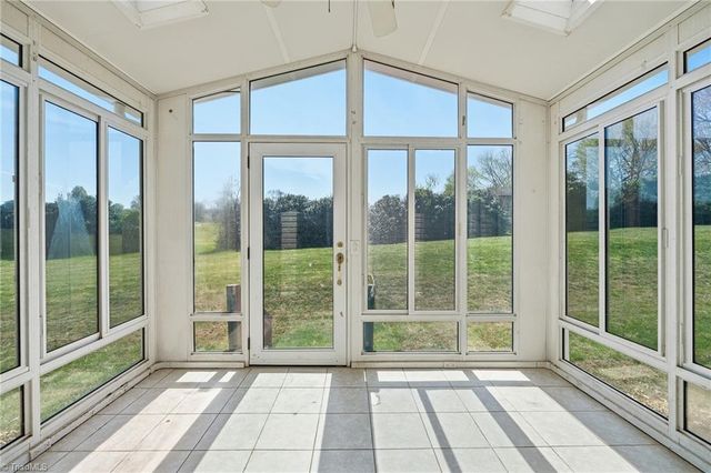 193 Red Hawk Lane, Olin, NC 28660