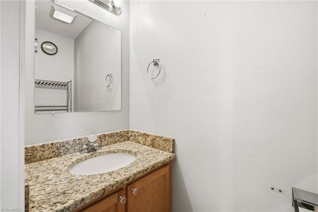 193 Red Hawk Lane, Olin, NC 28660