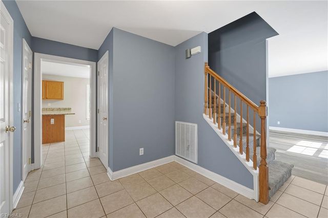 193 Red Hawk Lane, Olin, NC 28660