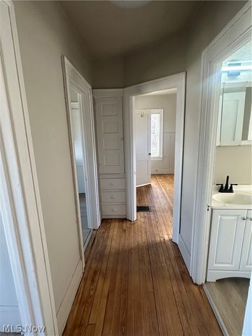 3153 E 102nd Street, Cleveland, OH 44104