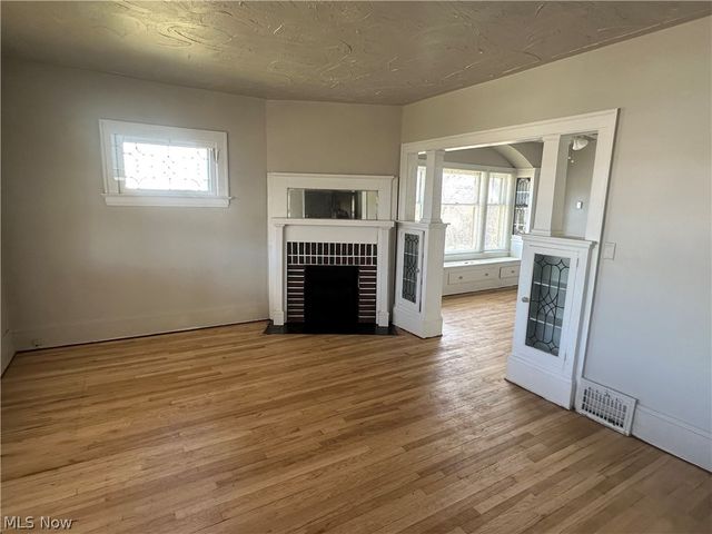 3153 E 102nd Street, Cleveland, OH 44104