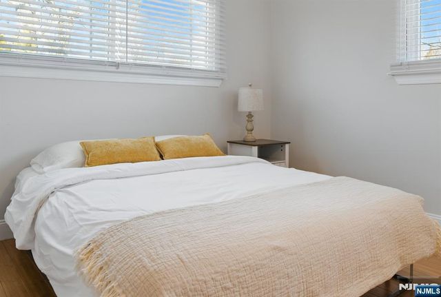 21 Skyview Road, Ringwood, NJ 07456