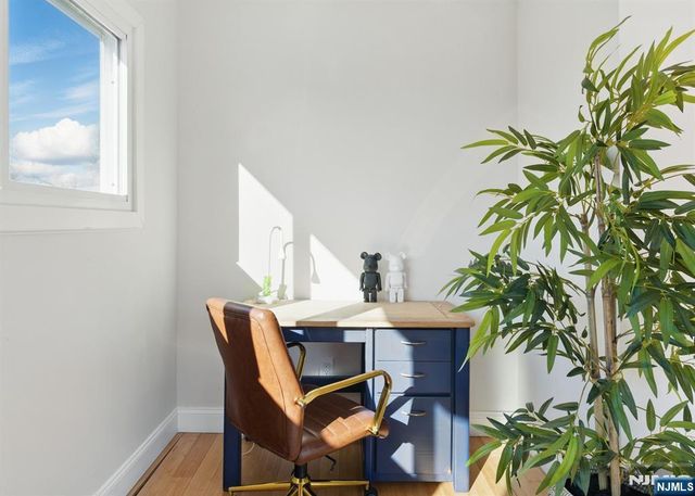 21 Skyview Road, Ringwood, NJ 07456