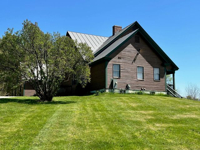 487 Stevens Place, Newbury, VT 05051