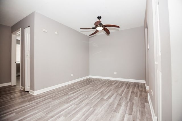 1111 Bloomingdale Road 2B, Glendale Heights, IL 60139