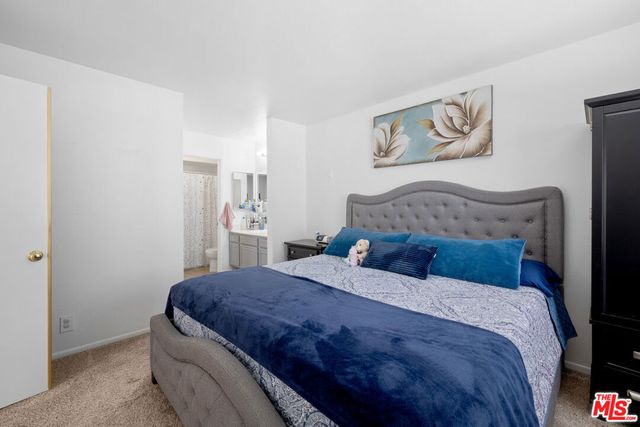 26838 Claudette Street 227, Canyon Country, CA 91351