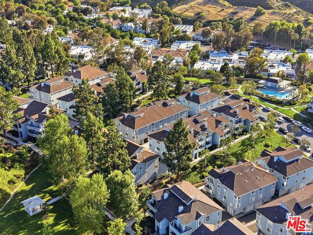 26838 Claudette Street 227, Canyon Country, CA 91351
